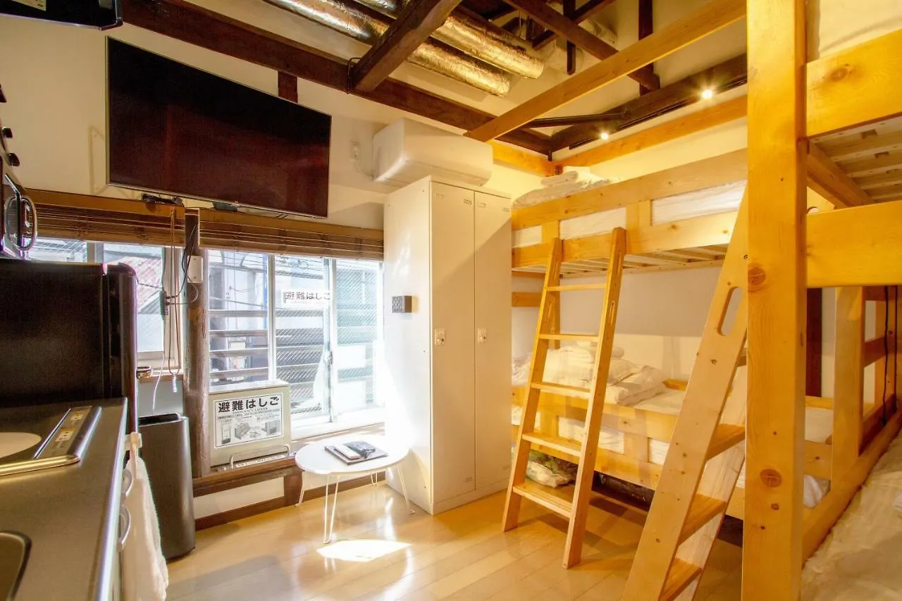 Tsukiji Guest House Kagura Tokyo Apartment